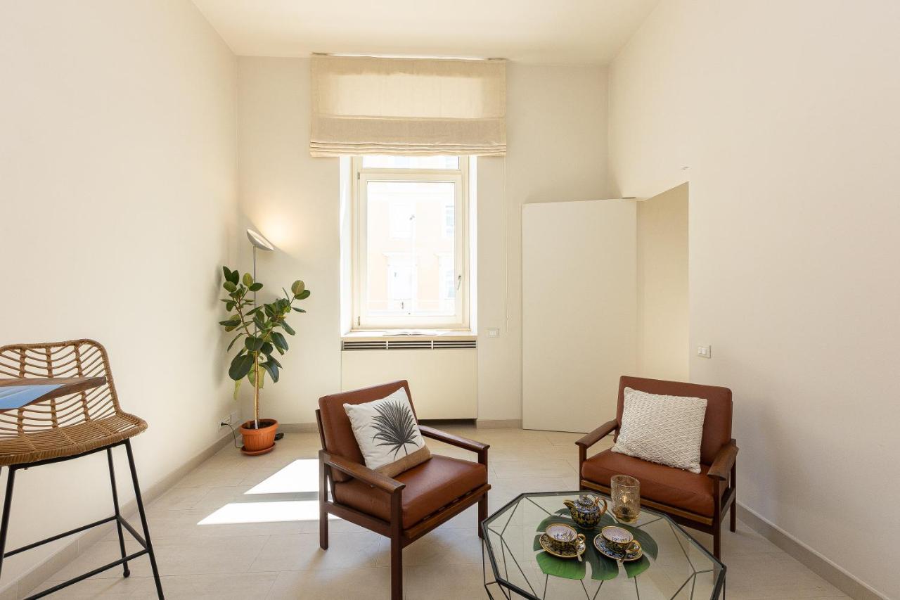 Lovely Cozy Nazionale 4 Apartment Rome Exterior photo